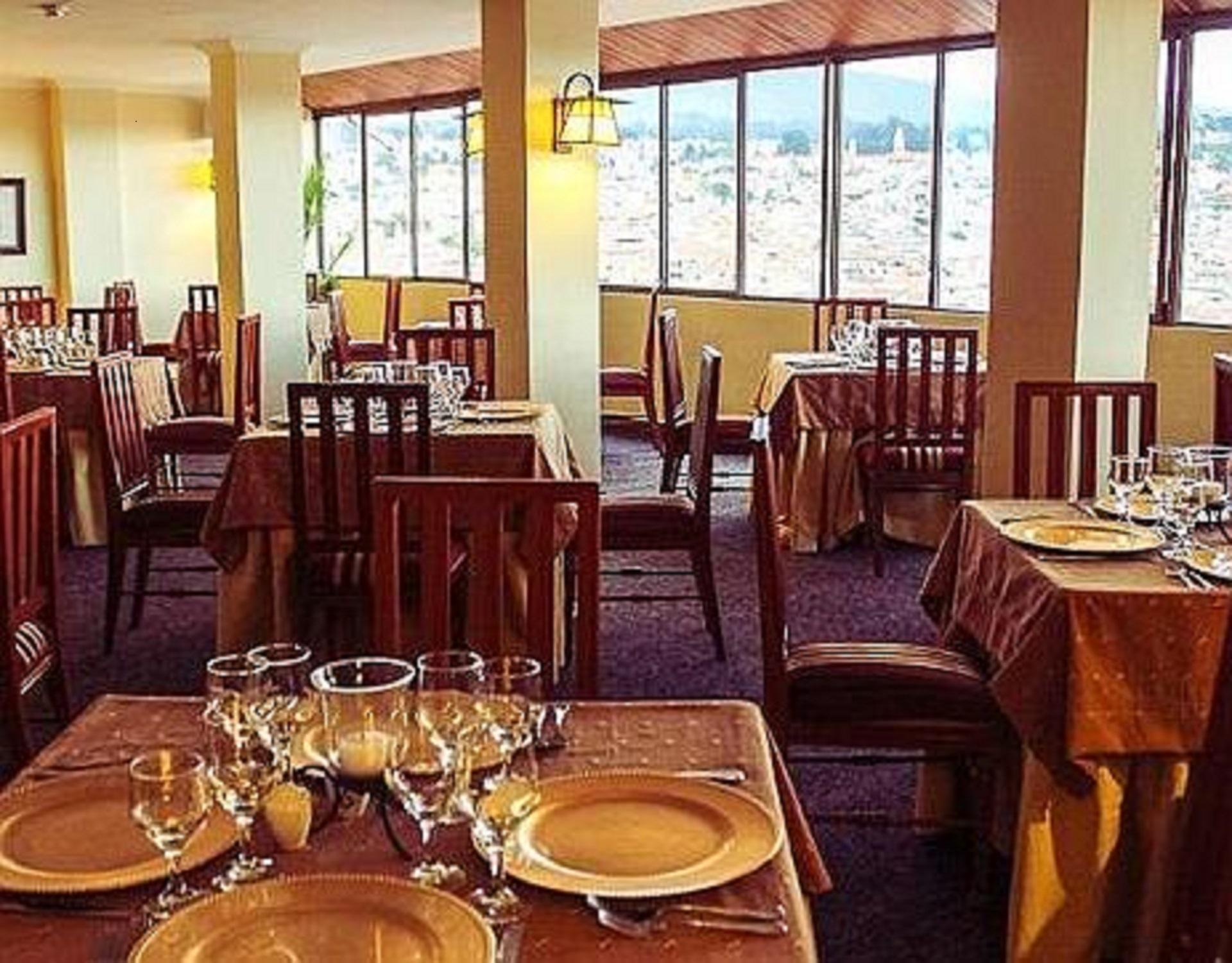 Hotel Presidente Cuenca Luaran gambar
