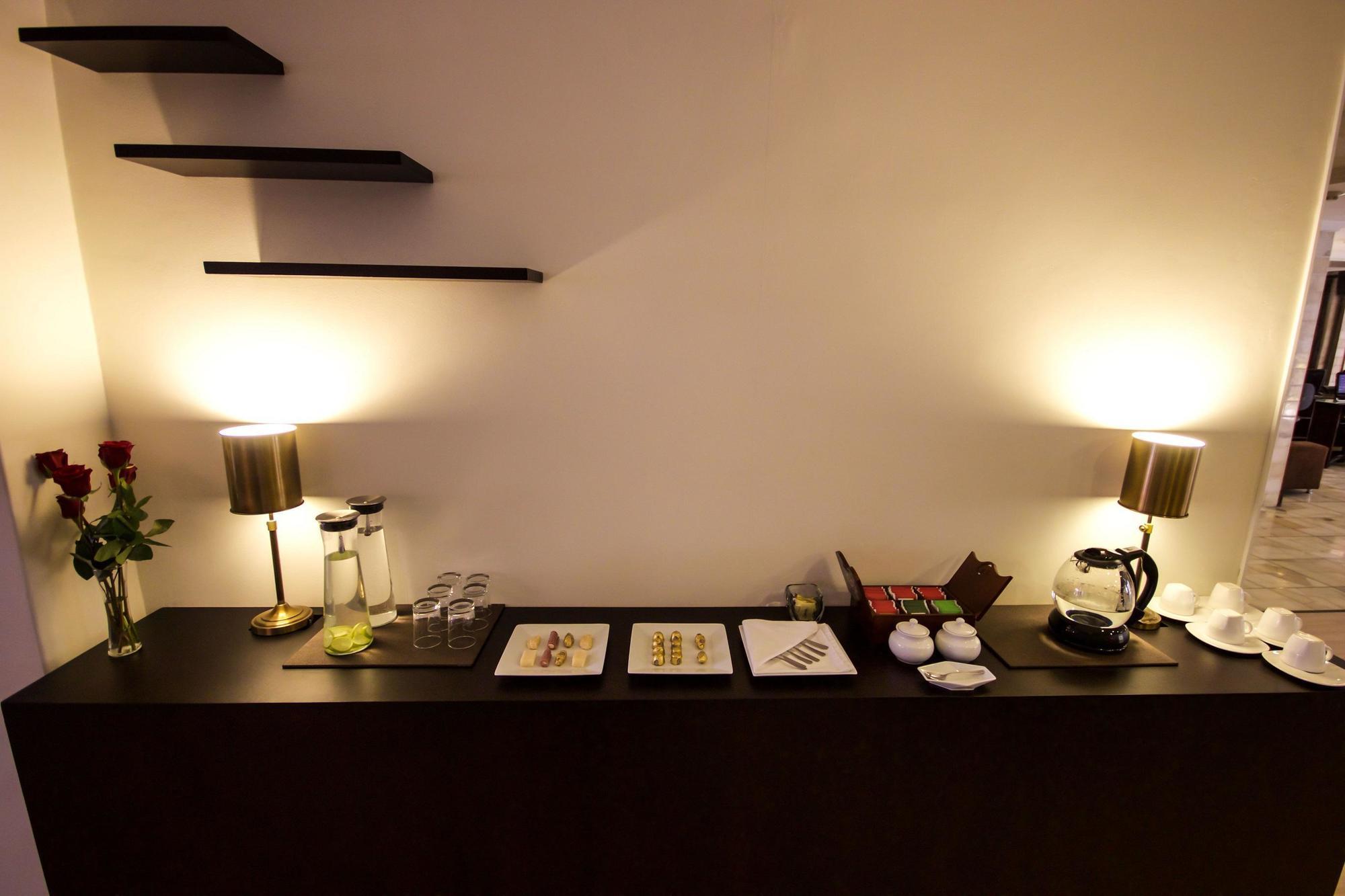 Hotel Presidente Cuenca Luaran gambar