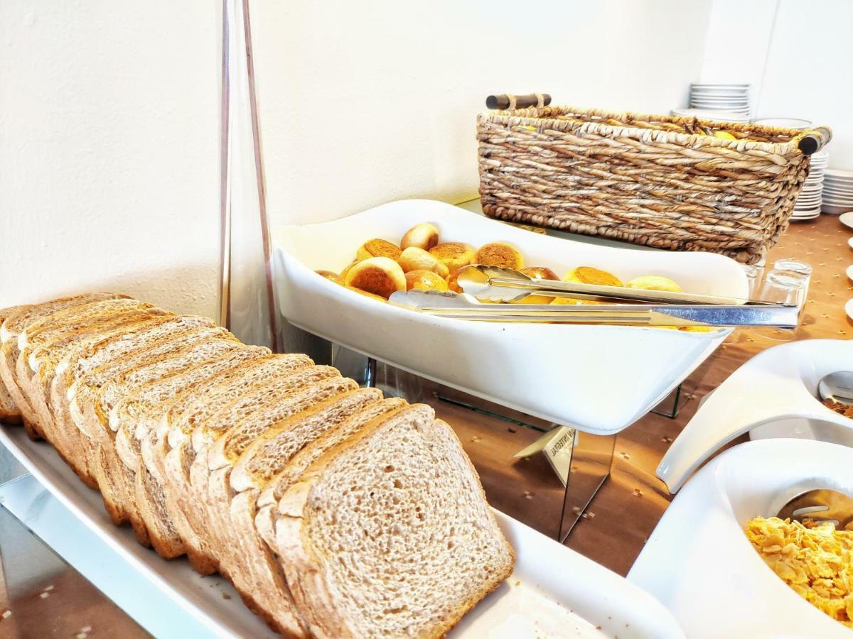 Hotel Presidente Cuenca Luaran gambar